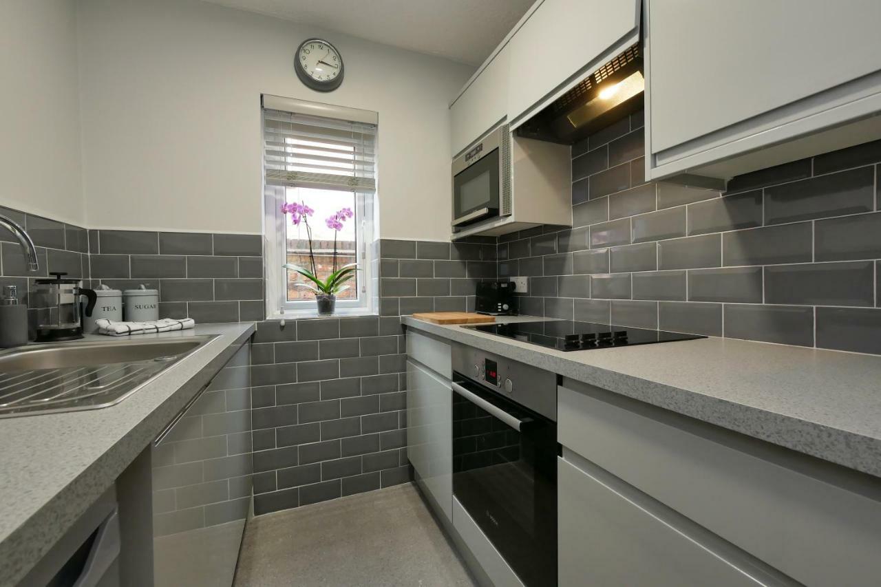 Crewe Short Lets 4 Victoria Court, Crewe Appartement Buitenkant foto