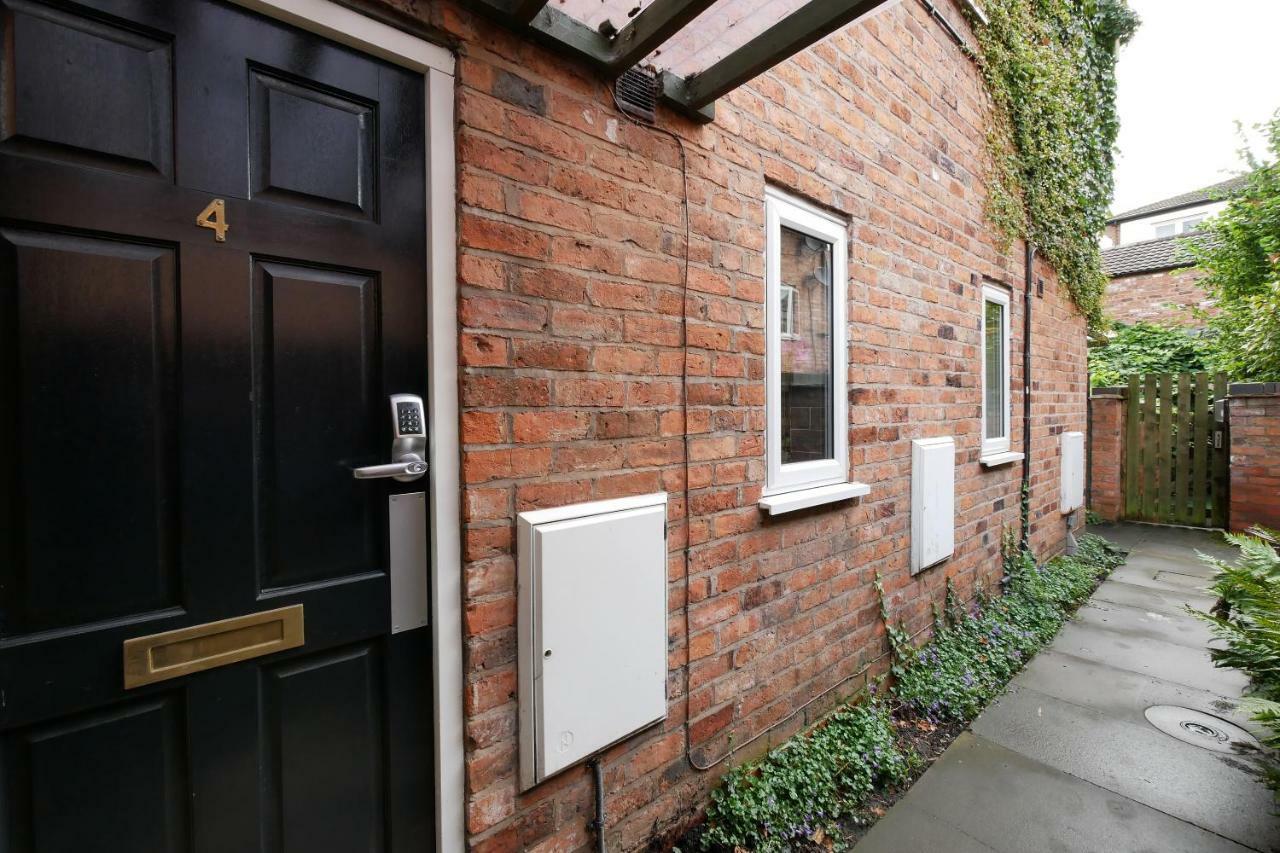 Crewe Short Lets 4 Victoria Court, Crewe Appartement Buitenkant foto